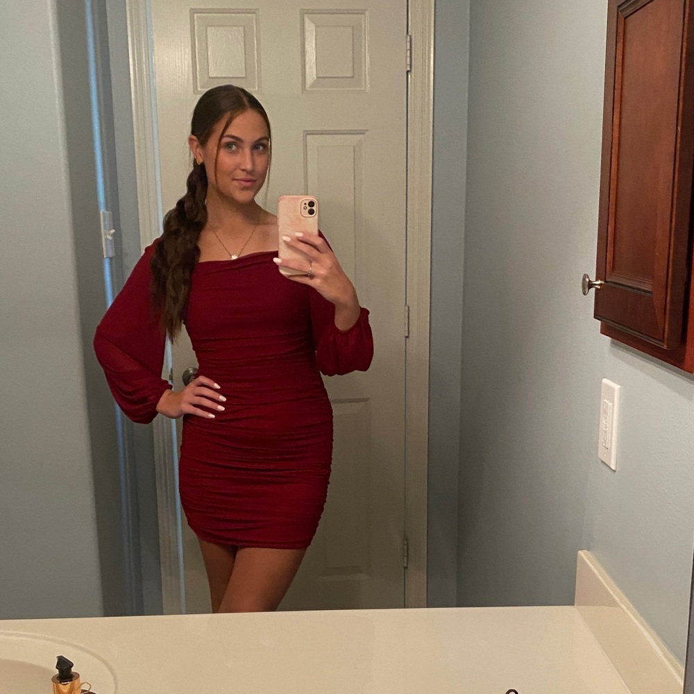 Elegant Red Flattering Dress